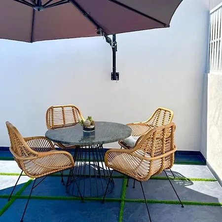 11 Balcon Mediterraneo 公寓 *